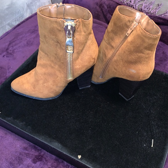 Express Shoes - Boots Express Shoes - Boots